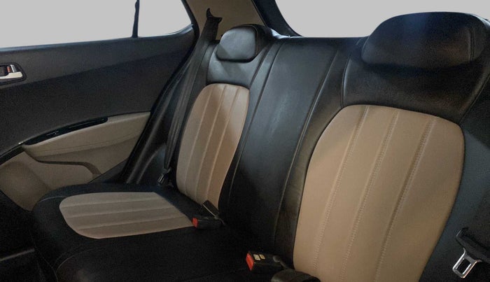 2018 Hyundai Grand i10 SPORTZ 1.2 KAPPA VTVT, Petrol, Manual, 50,688 km, Right Side Rear Door Cabin