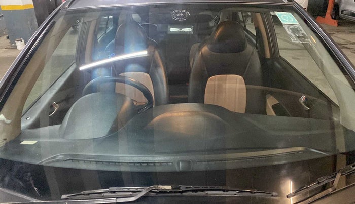 2018 Hyundai Grand i10 SPORTZ 1.2 KAPPA VTVT, Petrol, Manual, 50,688 km, Front windshield - Minor spot on windshield