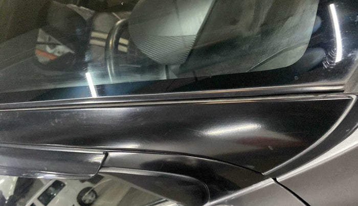 2018 Maruti IGNIS DELTA 1.2 AMT, Petrol, Automatic, 43,453 km, Right A pillar - Minor scratches