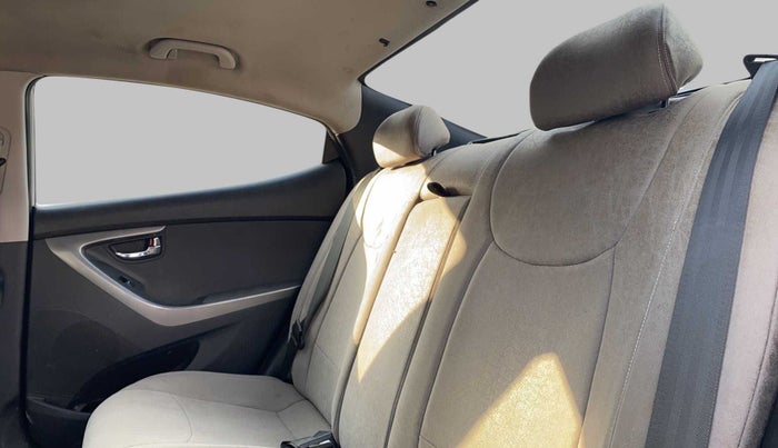 2015 Hyundai New Elantra 1.8 S VTVT, Petrol, Manual, 91,022 km, Right Side Rear Door Cabin
