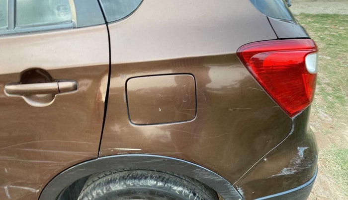 2016 Maruti S Cross ZETA 1.3, Diesel, Manual, 1,17,732 km, Left quarter panel - Minor scratches