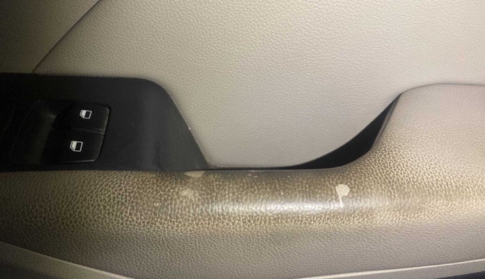 2018 Hyundai Verna 1.6 VTVT SX O, Petrol, Manual, 86,703 km, Driver seat - Cover slightly stained