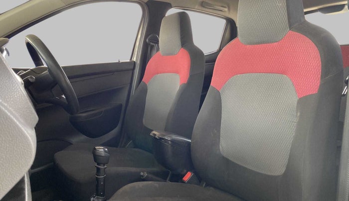 2018 Renault Kwid RXT 1.0, Petrol, Manual, 42,155 km, Right Side Front Door Cabin