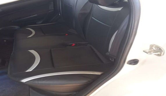 2017 Maruti Swift VXI O, Petrol, Manual, 65,007 km, Second-row left seat - Cover slightly stained