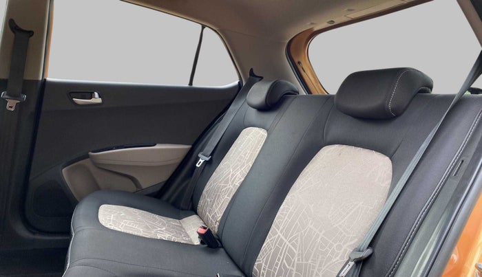 2014 Hyundai Grand i10 ASTA (O) 1.2 KAPPA VTVT, Petrol, Manual, 30,745 km, Right Side Rear Door Cabin