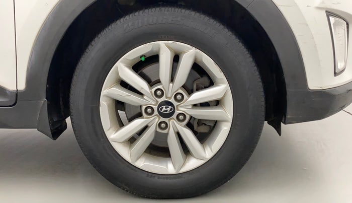 2016 Hyundai Creta SX PLUS AT 1.6 DIESEL, Diesel, Automatic, 1,11,380 km, Right Front Wheel