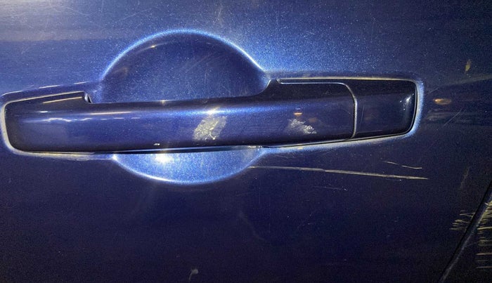 2019 Renault TRIBER RXZ, Petrol, Manual, 62,459 km, Front passenger door - Slightly dented