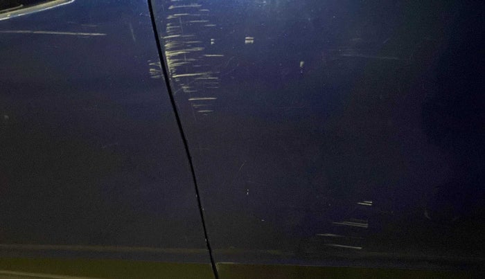 2019 Renault TRIBER RXZ, Petrol, Manual, 62,459 km, Rear left door - Minor scratches