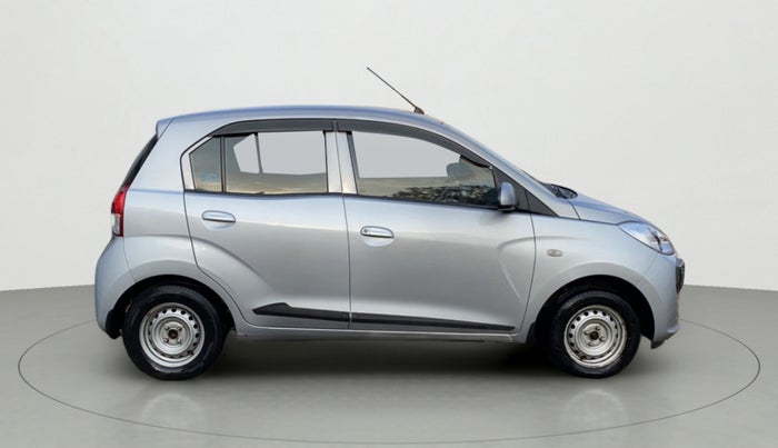 2019 Hyundai NEW SANTRO MAGNA, Petrol, Manual, 33,244 km, Right Side View