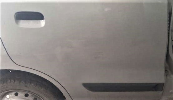 2011 Maruti Wagon R 1.0 LXI, Petrol, Manual, 1,10,053 km, Right rear door - Minor scratches