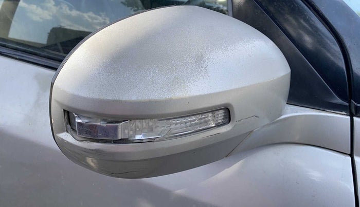 2012 Maruti Swift Dzire VXI, Petrol, Manual, 70,713 km, Right rear-view mirror - Indicator light not working