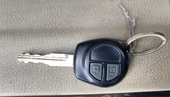 2012 Maruti Swift Dzire VXI, Petrol, Manual, 70,713 km, Lock system - Remote key not functional