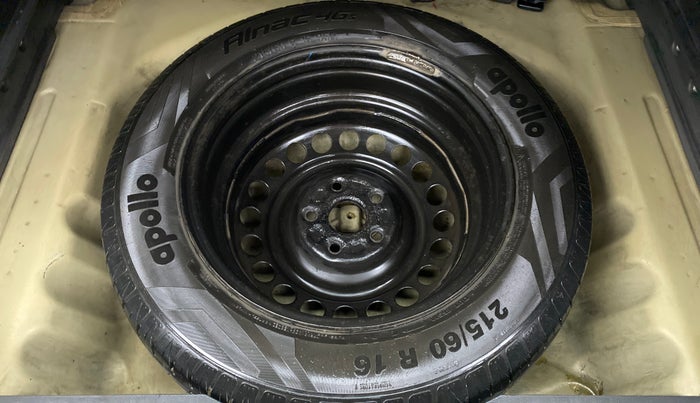 2016 Maruti Vitara Brezza ZDI PLUS DUAL TONE, Diesel, Manual, 95,295 km, Spare Tyre
