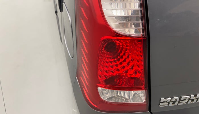 2017 Maruti Wagon R 1.0 VXI, Petrol, Manual, 55,676 km, Left tail light - Minor damage