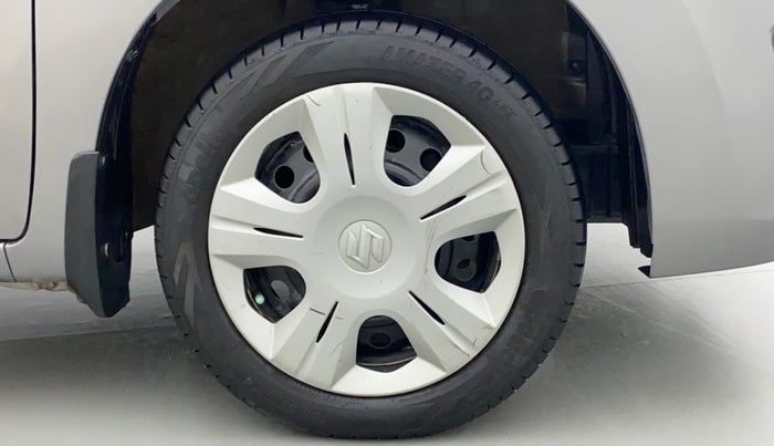 2017 Maruti Wagon R 1.0 VXI, Petrol, Manual, 55,676 km, Right Front Wheel