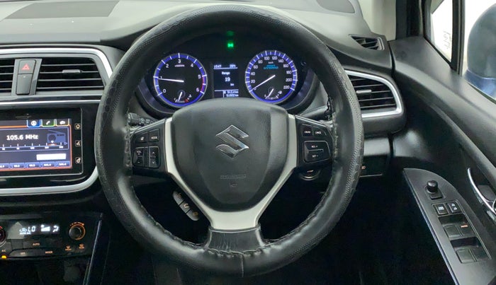 2017 Maruti S Cross ALPHA 1.3, Diesel, Manual, 51,602 km, Steering Wheel Close Up