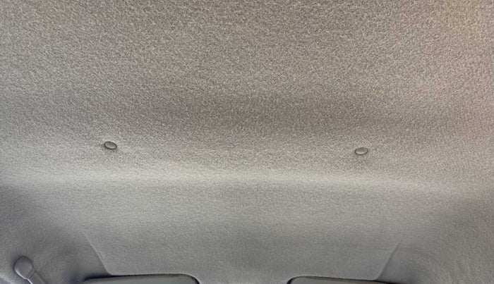 2011 Hyundai Santro Xing GL PLUS, Petrol, Manual, 1,08,707 km, Ceiling - Roof lining is slightly discolored