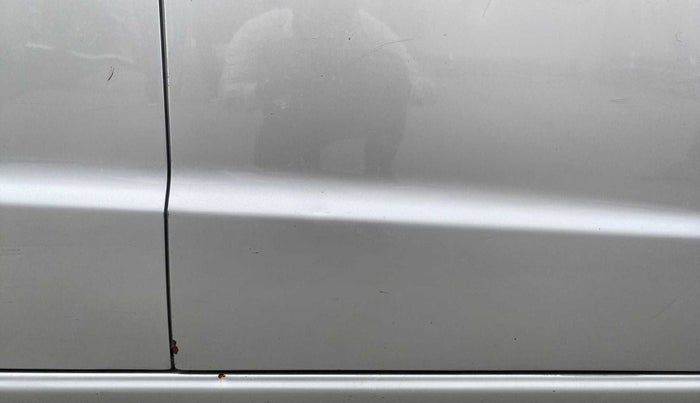 2011 Hyundai Santro Xing GL PLUS, Petrol, Manual, 1,08,707 km, Driver-side door - Minor scratches