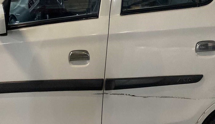 2015 Maruti Alto K10 VXI, Petrol, Manual, 46,785 km, Front passenger door - Door visor damaged