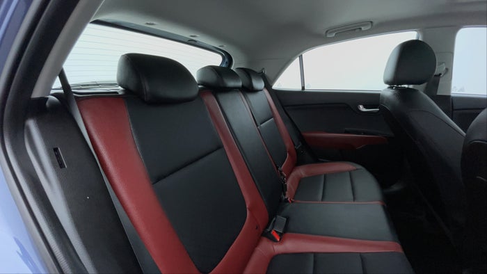 KIA RIO-Right Side Door Cabin View