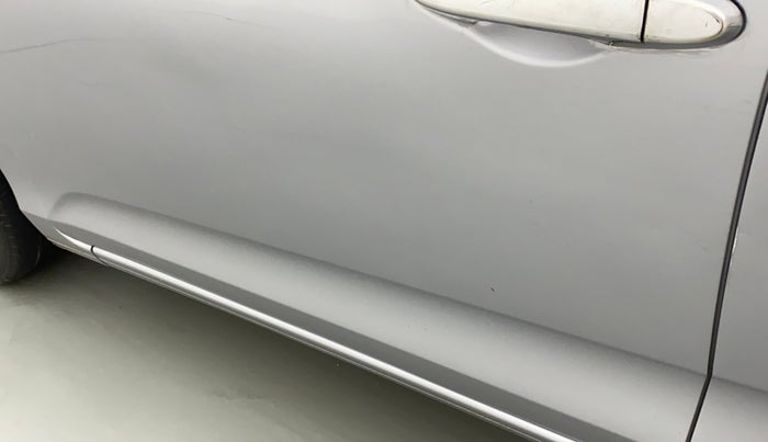 2019 Honda Amaze 1.2L I-VTEC E, Petrol, Manual, 46,995 km, Front passenger door - Minor scratches