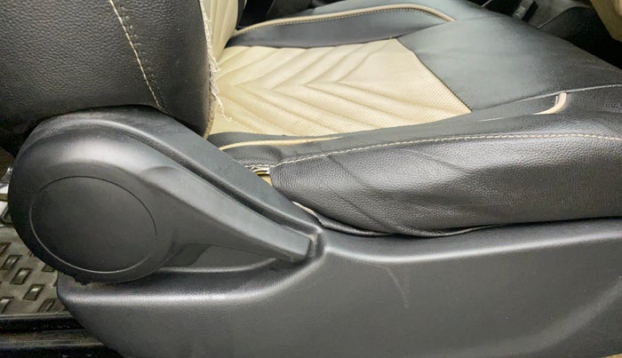 2019 Honda Amaze 1.2L I-VTEC E, Petrol, Manual, 46,995 km, Driver Side Adjustment Panel