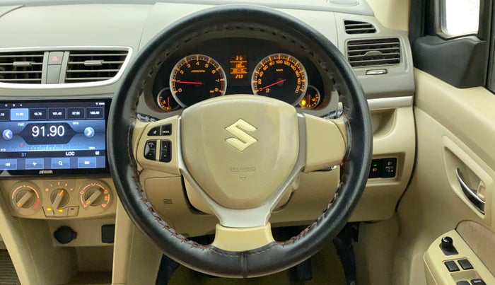 2013 Maruti Ertiga ZXI, Petrol, Manual, 1,00,110 km, Steering Wheel Close Up