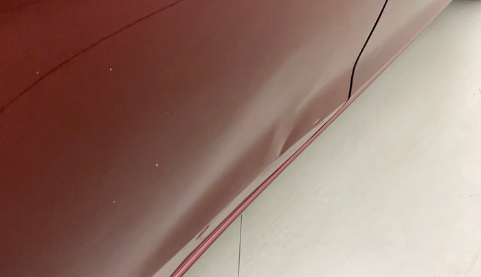 2016 Honda Amaze 1.2L I-VTEC S, Petrol, Manual, 1,07,393 km, Right rear door - Slightly dented