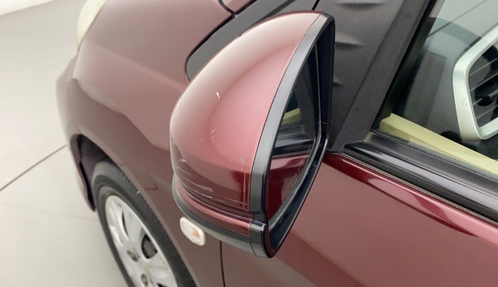 2016 Honda Amaze 1.2L I-VTEC S, Petrol, Manual, 1,07,393 km, Left rear-view mirror - Mirror movement not proper