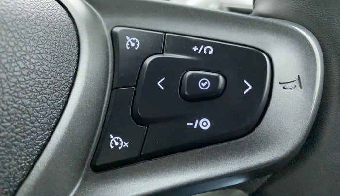 2022 Tata ALTROZ XZA PLUS, Petrol, Automatic, 5,107 km, Adaptive Cruise Control