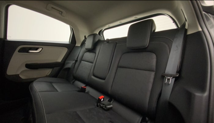 2022 Tata ALTROZ XZA PLUS, Petrol, Automatic, 5,107 km, Right Side Rear Door Cabin