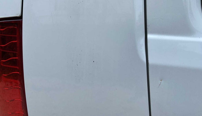 2018 Maruti Wagon R 1.0 VXI AMT, Petrol, Automatic, 37,958 km, Right quarter panel - Minor scratches