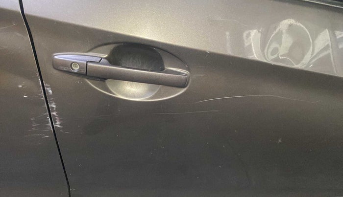 2015 Honda Brio S MT, Petrol, Manual, 67,194 km, Driver-side door - Slightly dented