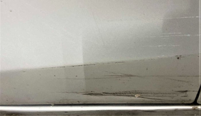 2016 Maruti Celerio ZXI AMT, Petrol, Automatic, 47,465 km, Front passenger door - Minor scratches