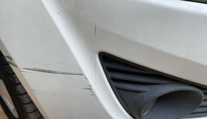 2014 Maruti Ritz VXI, Petrol, Manual, 55,136 km, Front bumper - Minor scratches