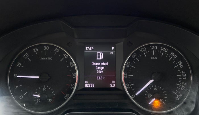 2015 Skoda Octavia ELEGANCE 2.0 TDI AT, Diesel, Automatic, 81,999 km, Odometer Image