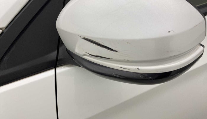 2016 Honda Amaze 1.2L I-VTEC S, Petrol, Manual, 68,414 km, Left rear-view mirror - Minor scratches