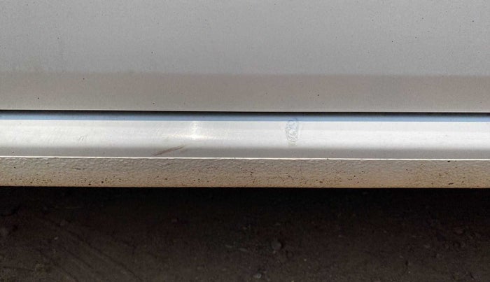 2014 Volkswagen Polo COMFORTLINE 1.2L PETROL, Petrol, Manual, 23,467 km, Right running board - Minor scratches