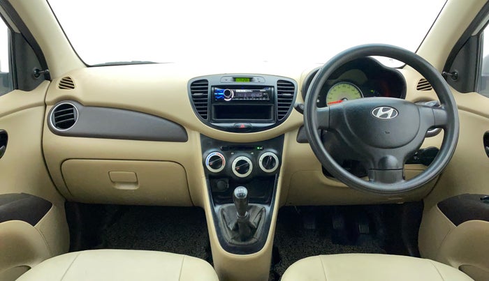 2010 Hyundai i10 MAGNA 1.1, Petrol, Manual, 1,20,101 km, Dashboard