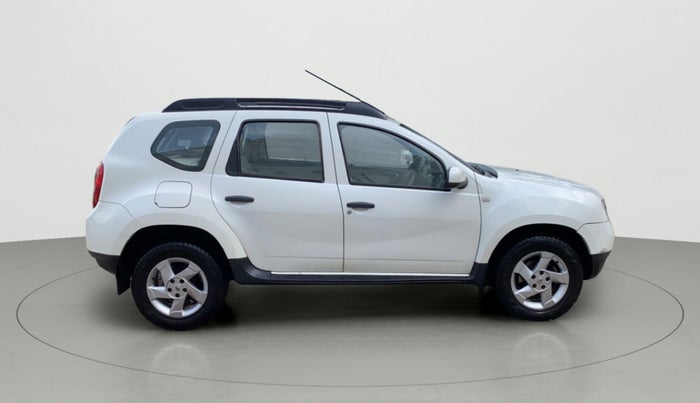 2015 Renault Duster 85 PS RXL DIESEL, Diesel, Manual, 79,971 km, Right Side View