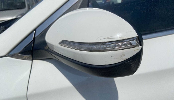 2015 Hyundai Elite i20 ASTA 1.2, Petrol, Manual, 63,842 km, Left rear-view mirror - Indicator light has minor damage