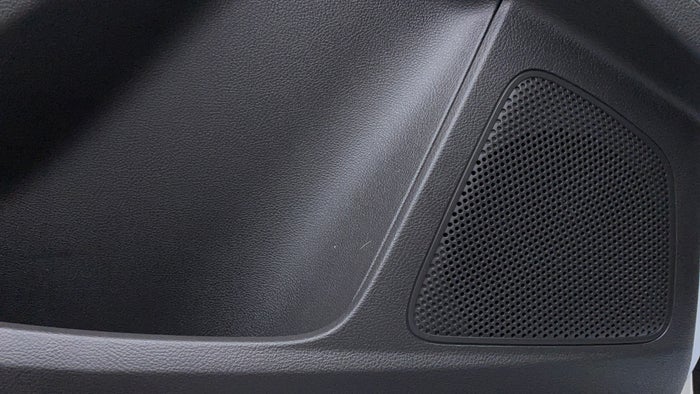 FORD FOCUS-Speakers