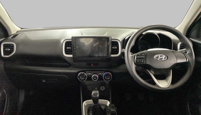 2020 Hyundai VENUE S 1.2, Petrol, Manual, 24,485 km, Dashboard