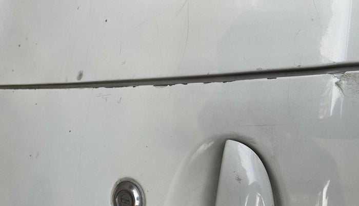 2017 Toyota Etios GD, Diesel, Manual, 94,644 km, Driver-side door - Minor scratches