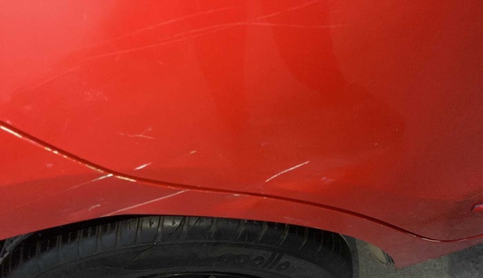 2018 Maruti Swift VXI, Petrol, Manual, 43,312 km, Right rear door - Minor scratches