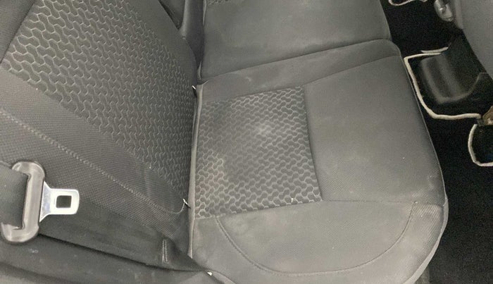 2018 Maruti Vitara Brezza ZDI PLUS AMT, Diesel, Automatic, 55,927 km, Second-row right seat - Cover slightly stained