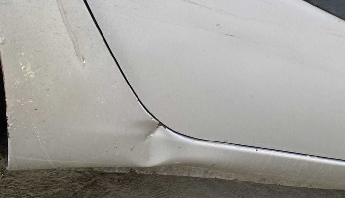 2014 Hyundai i10 MAGNA 1.1, Petrol, Manual, 55,165 km, Right running board - Minor scratches