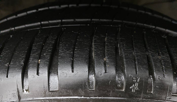 2018 Honda City V MT PETROL, Petrol, Manual, 11,111 km, Right Front Tyre Tread