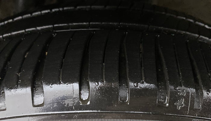 2018 Honda City V MT PETROL, Petrol, Manual, 11,111 km, Left Rear Tyre Tread