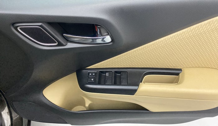 2018 Honda City V MT PETROL, Petrol, Manual, 11,111 km, Driver Side Door Panels Control